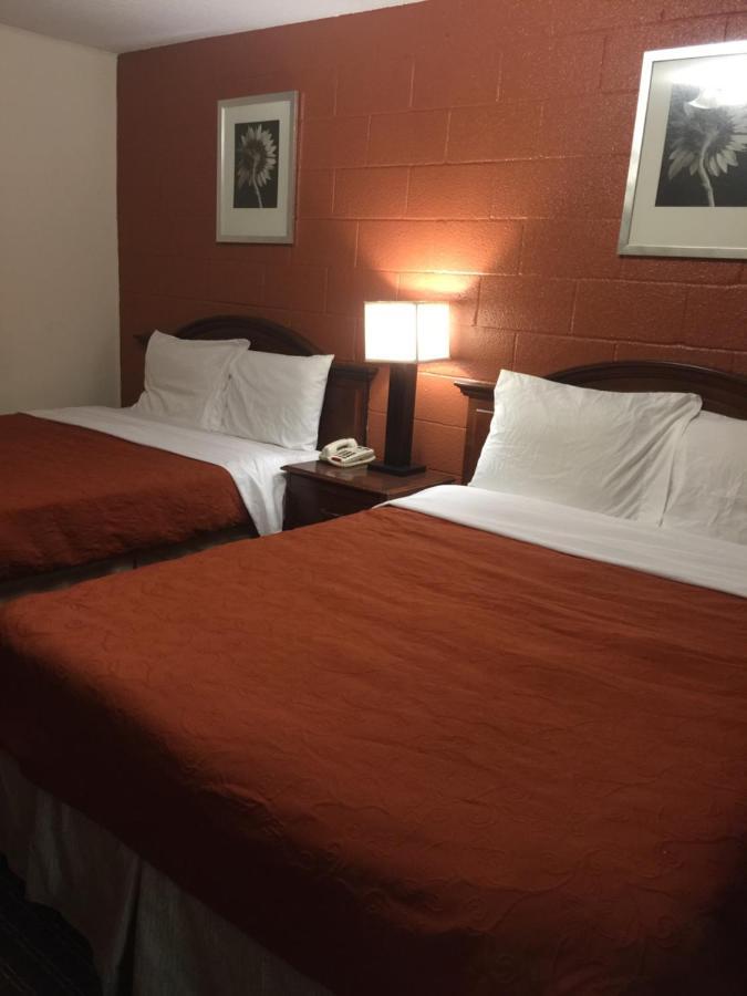 Hope Inn 莱诺克斯 外观 照片