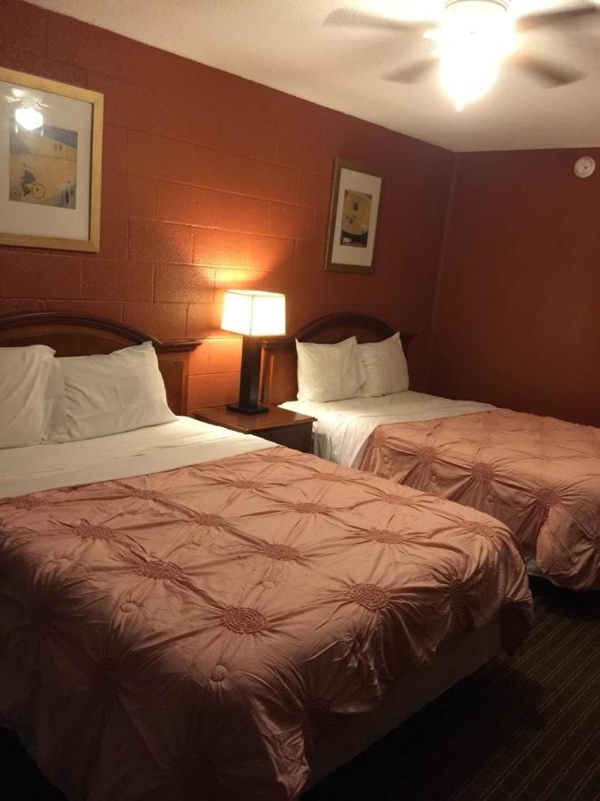 Hope Inn 莱诺克斯 外观 照片